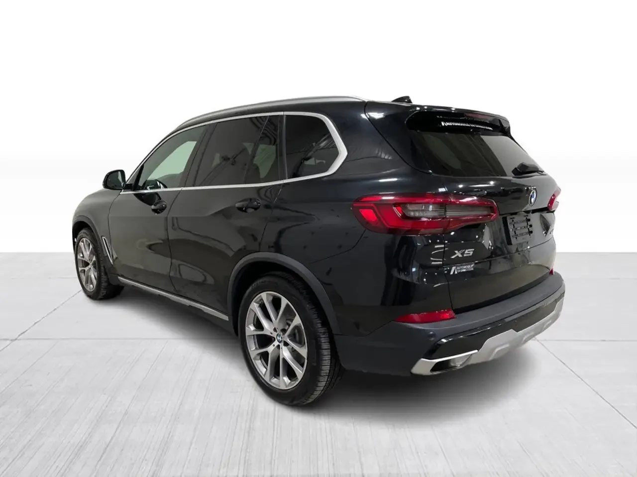 BMW X5 МЪРТВА* ТОЧКА* ПАНОРАМА* КАМЕРА* LANE* ASSIST* , снимка 4 - Автомобили и джипове - 54442783