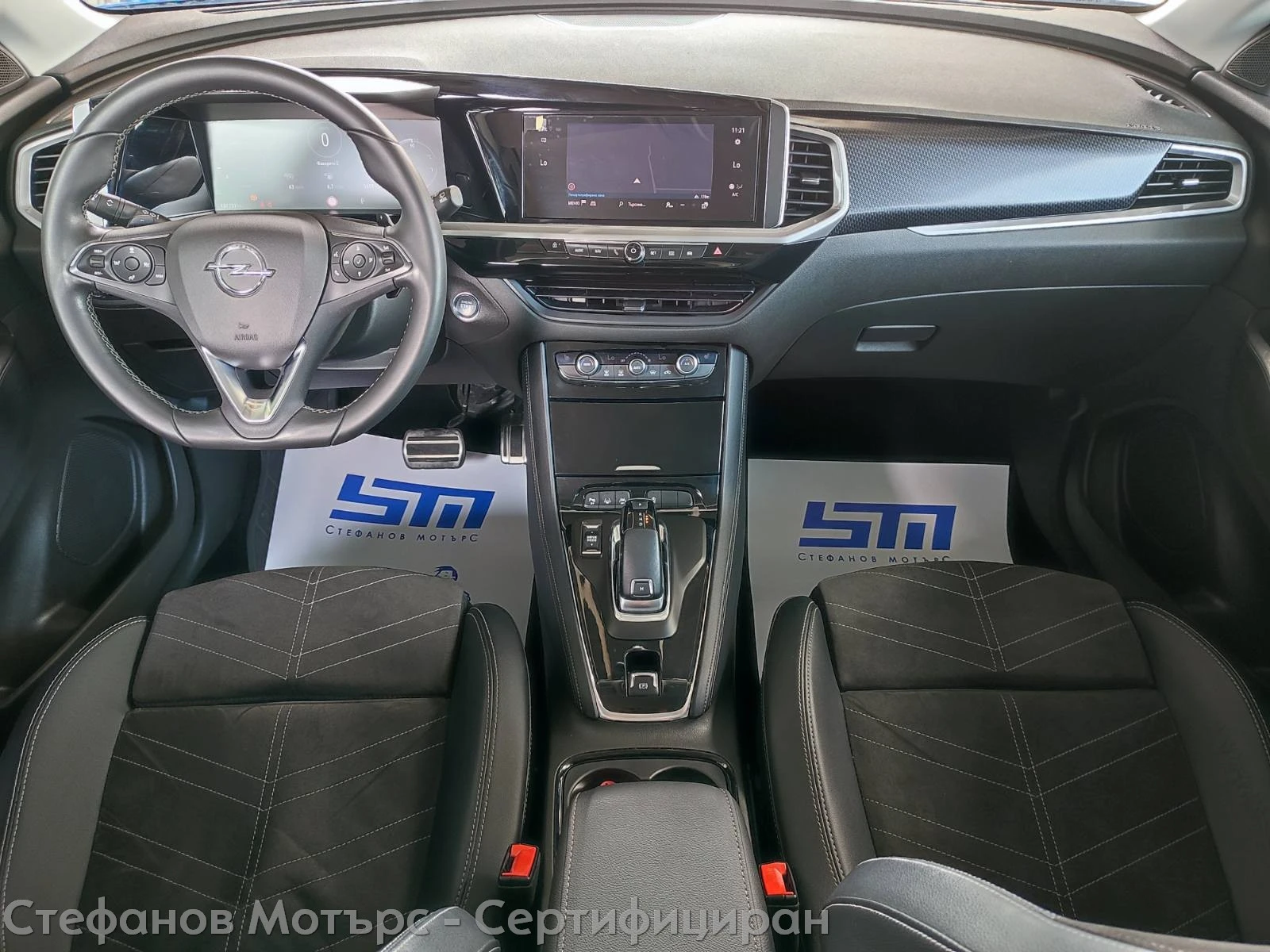 Opel Grandland X Ultimate MCM 1.2 (96kW/130hp) AT8, снимка 11 - Автомобили и джипове - 55056110