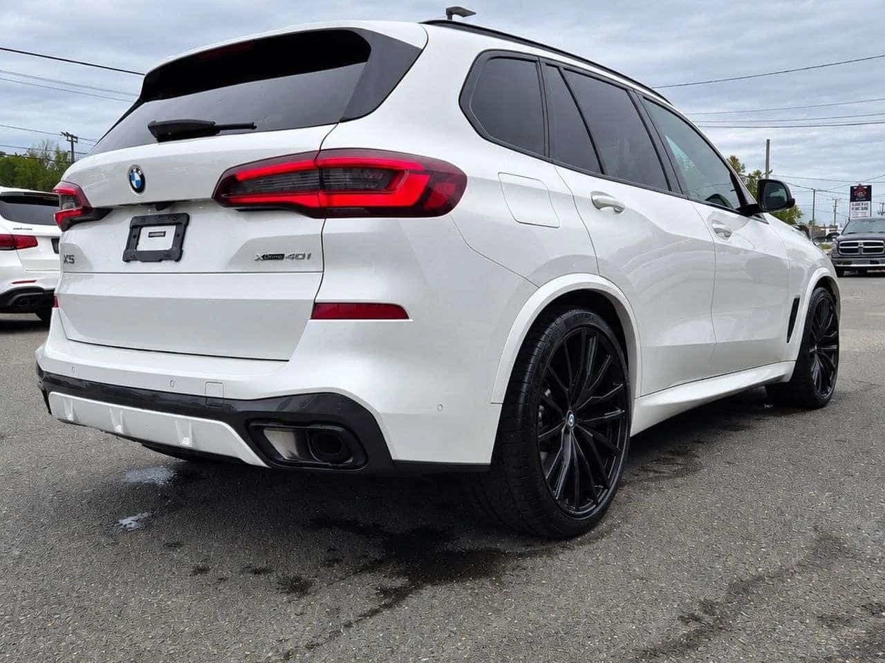 BMW X5 40i xDrive M-Sport | Laser | Carbon Fiber Trim , снимка 6 - Автомобили и джипове - 56254663