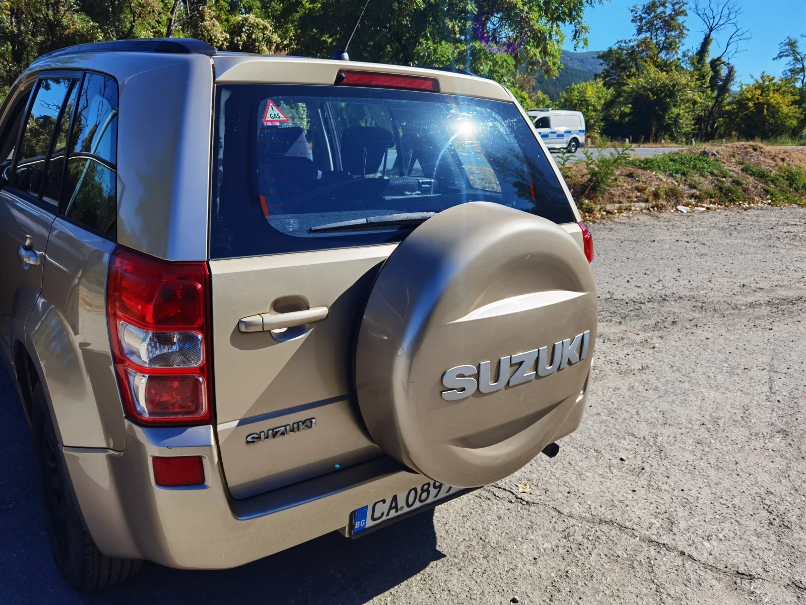 Suzuki Grand vitara, снимка 14 - Автомобили и джипове - 56348939
