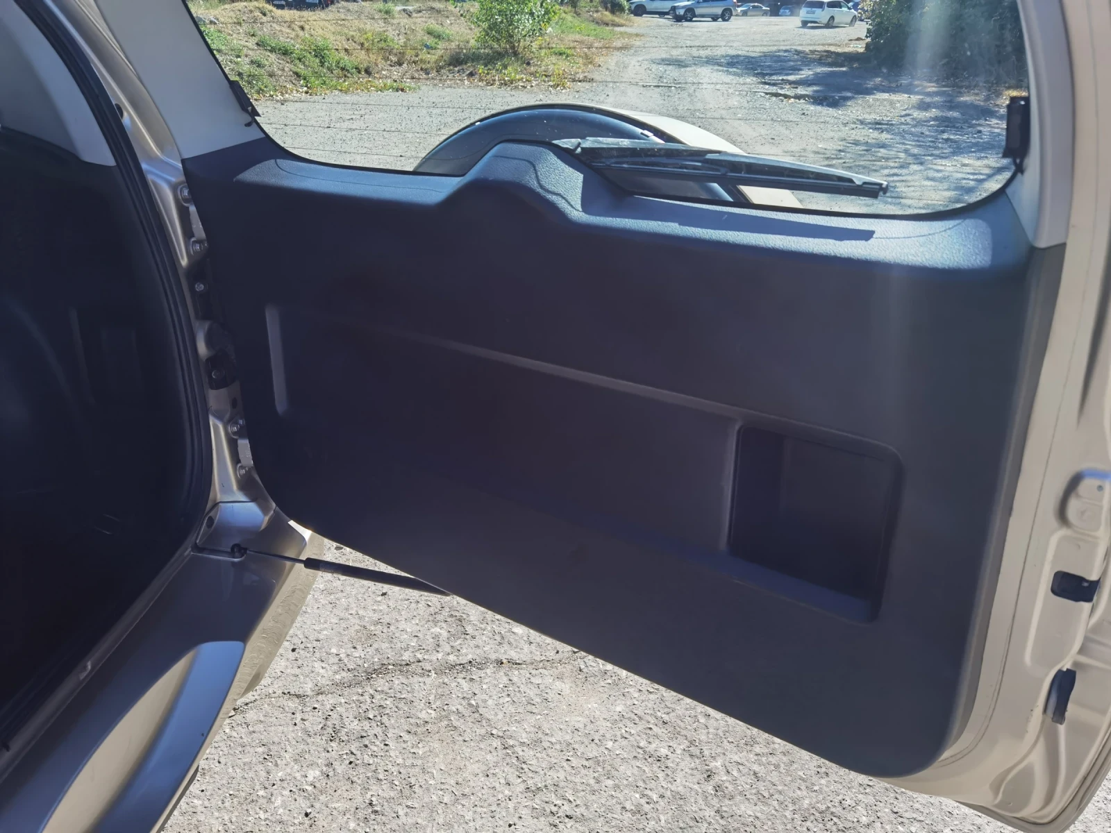 Suzuki Grand vitara, снимка 17 - Автомобили и джипове - 56348939