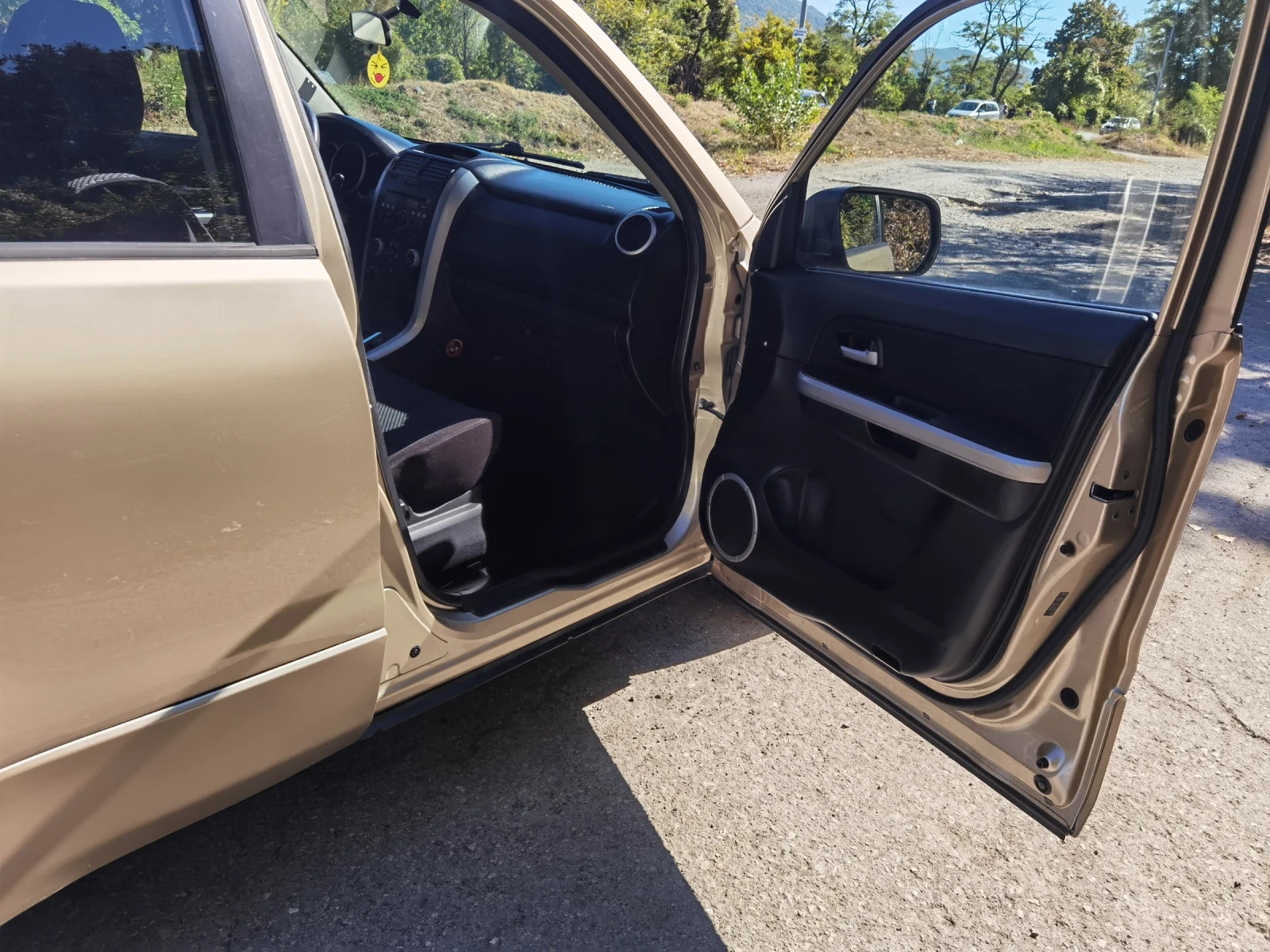 Suzuki Grand vitara, снимка 7 - Автомобили и джипове - 56348939