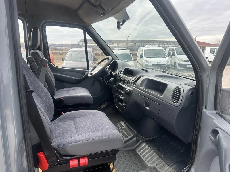 Mercedes-Benz Sprinter 313, снимка 11 - Бусове и автобуси - 48114925