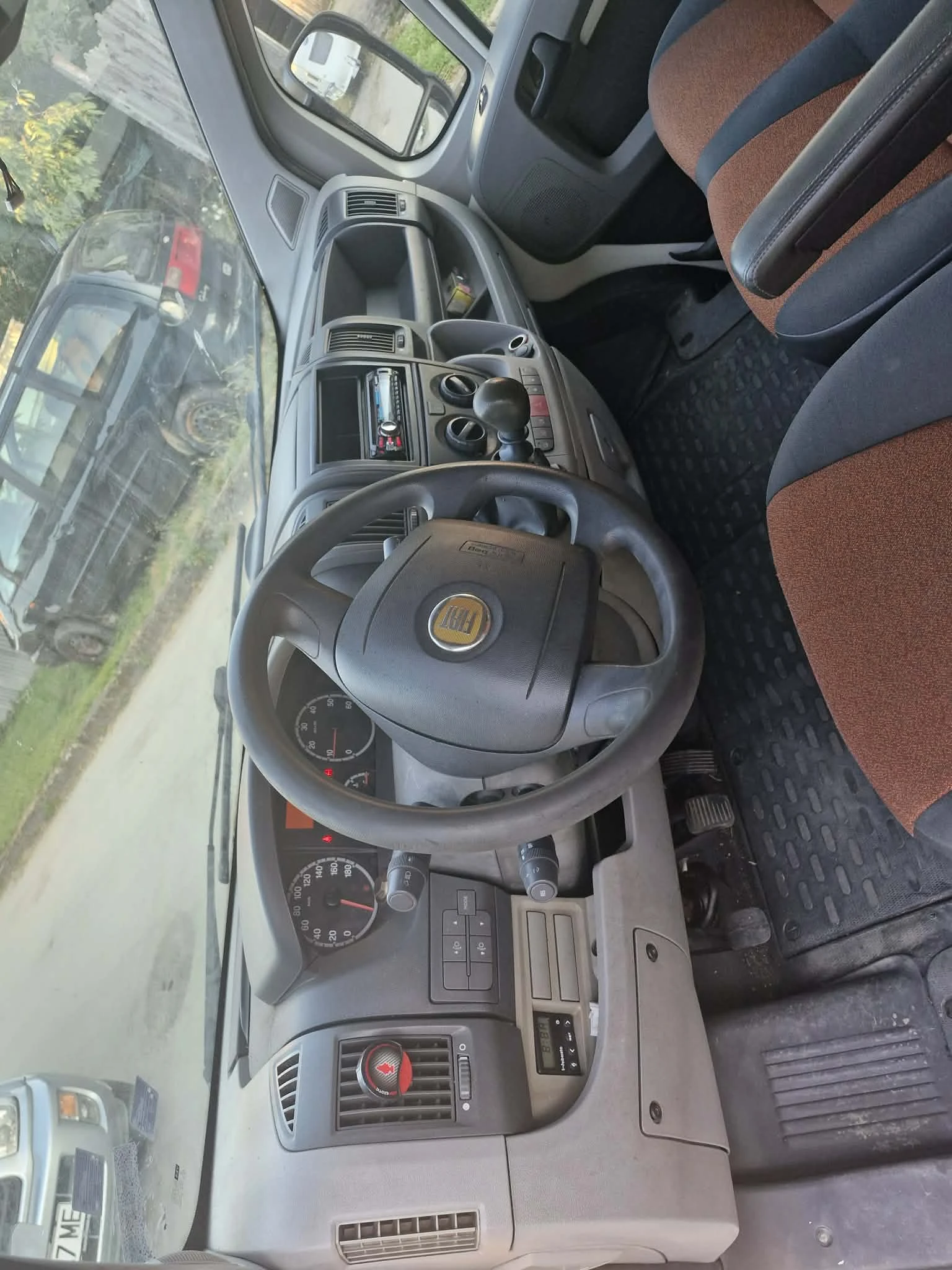 Fiat Ducato  2, 3 multijet, снимка 12 - Бусове и автобуси - 55362904