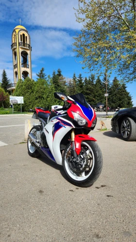 Honda Cbr 1000rr Sc59, снимка 1