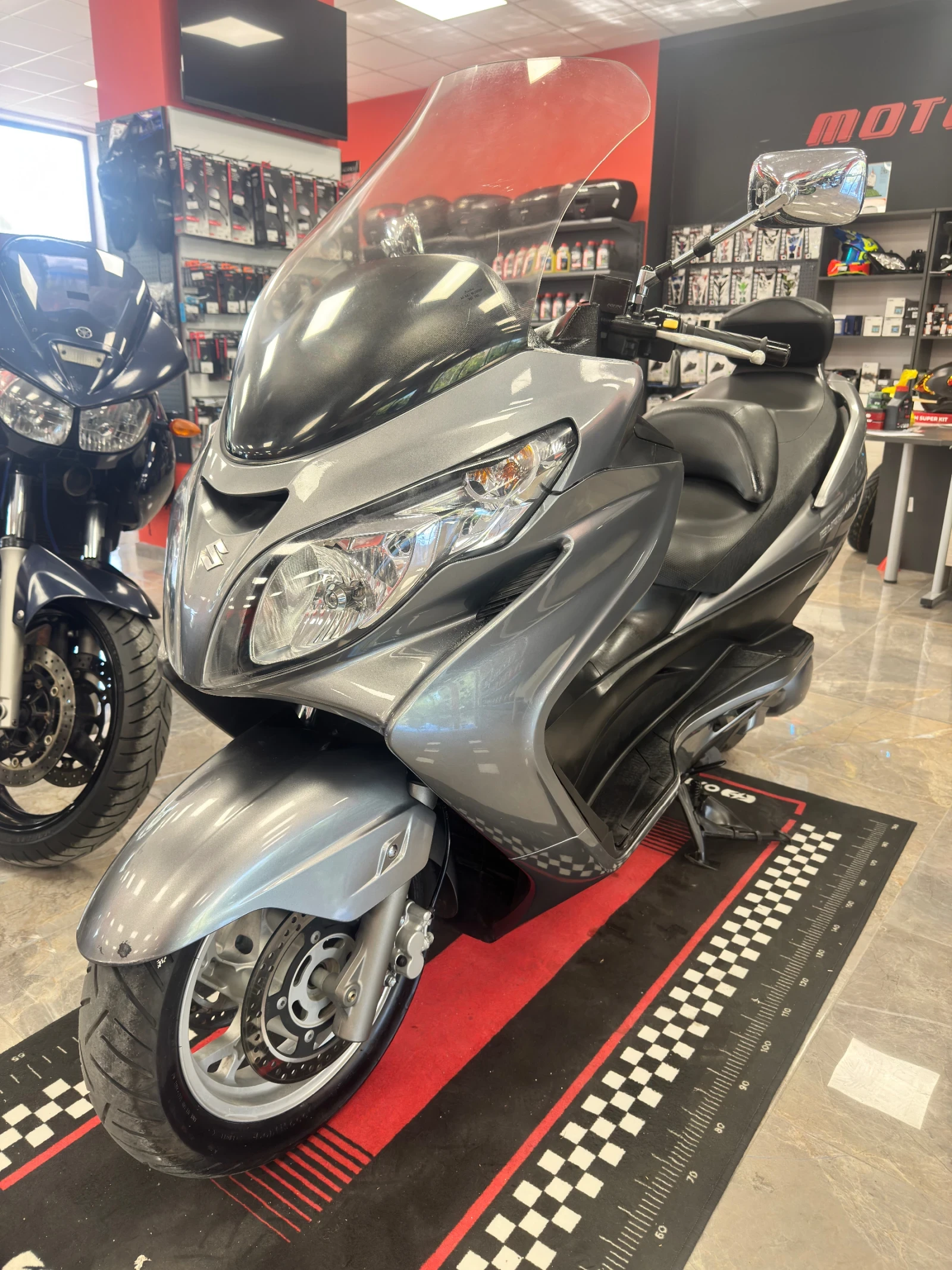 Suzuki Burgman Suzuki Burgman 400i - изображение 2