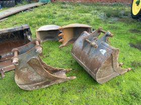  JCB 110 W  8   | Mobile.bg    17