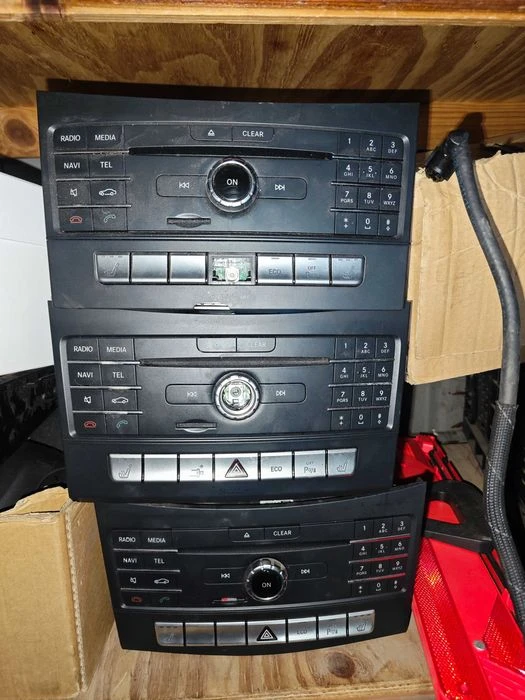 Comand навигация CD multimedia мултимедия Mercedes CLS W218 FACELIFT