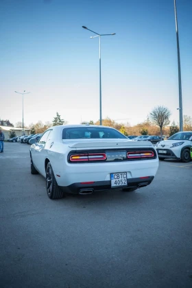 Dodge Challenger | Mobile.bg    2