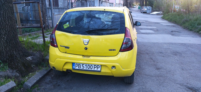 Dacia Sandero, снимка 3 - Автомобили и джипове - 45027083