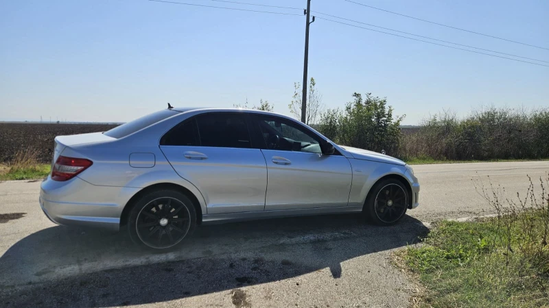 Mercedes-Benz C 200 Kompressor, снимка 3 - Автомобили и джипове - 47356624