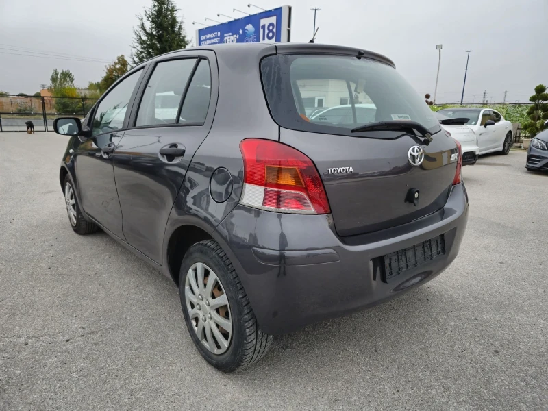 Toyota Yaris Нов внос/Facelift/6-скорости, снимка 4 - Автомобили и джипове - 47562772