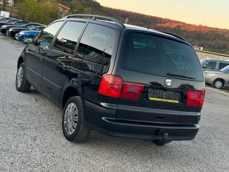 Seat Alhambra 1.9TDI 131кс КЛИМАТРОНИК ПОДГРЕВ , снимка 4 - Автомобили и джипове - 47636028