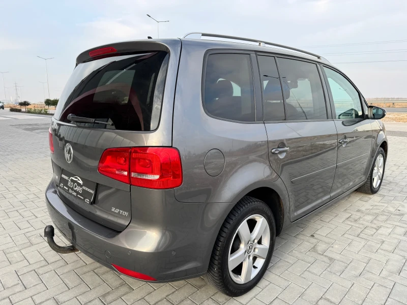 VW Touran 2.0 TDI 6+ 1 / STYLE / NAVI / PANORAMA / PODGREV, снимка 7 - Автомобили и джипове - 48444751