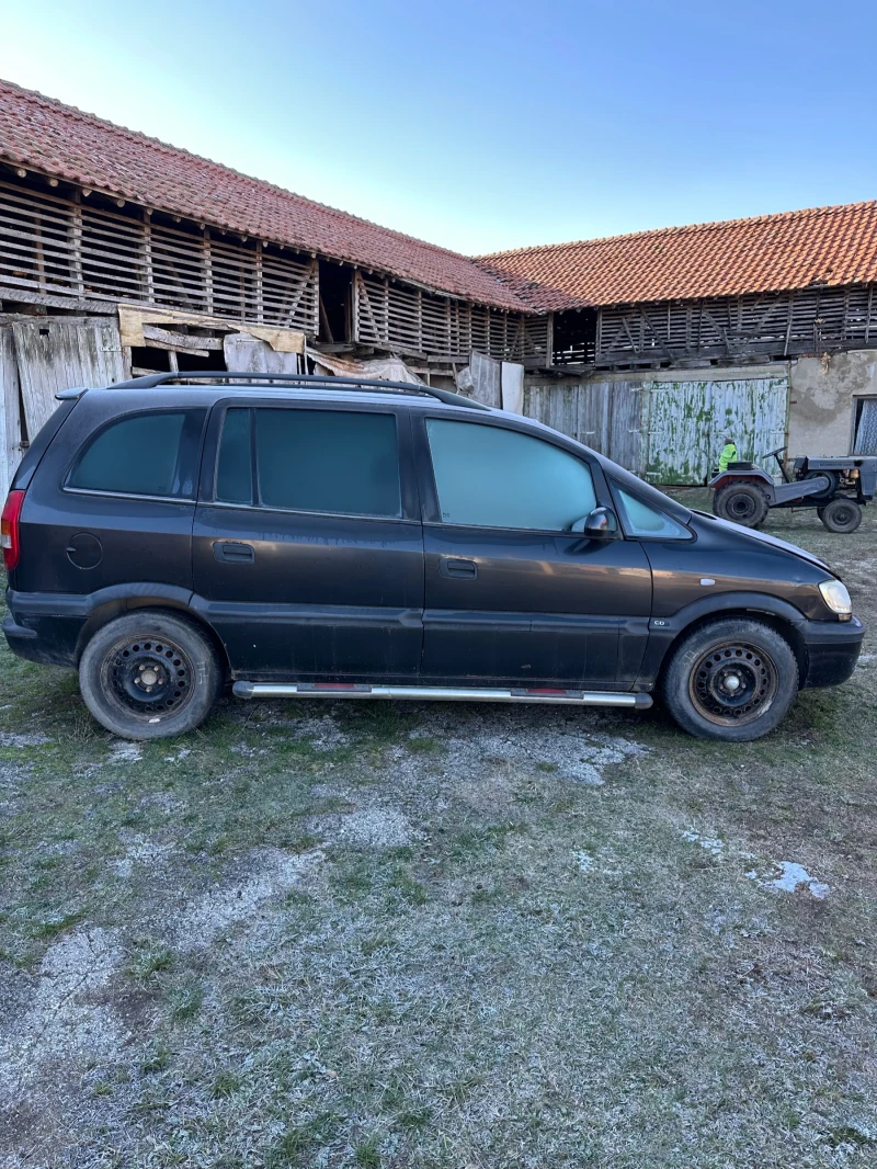 Opel Zafira, снимка 5 - Автомобили и джипове - 48556827