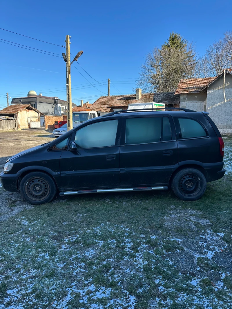 Opel Zafira, снимка 3 - Автомобили и джипове - 48556827