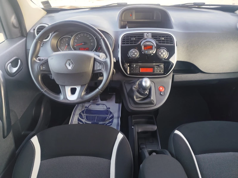 Renault Kangoo 1.5 дизел, снимка 12 - Автомобили и джипове - 48755633