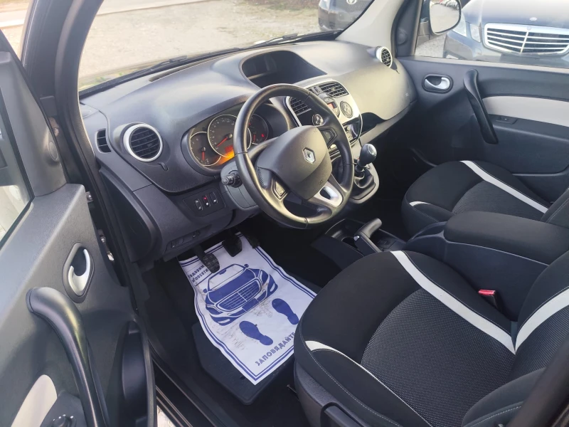 Renault Kangoo 1.5 дизел, снимка 13 - Автомобили и джипове - 48755633