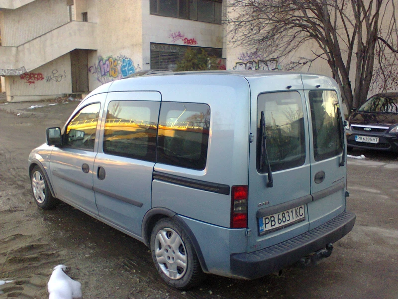 Opel Combo Multi Jet DIZEL, снимка 12 - Автомобили и джипове - 48790394