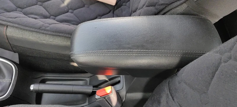 Citroen C3 PURETECH, снимка 8 - Автомобили и джипове - 52393005