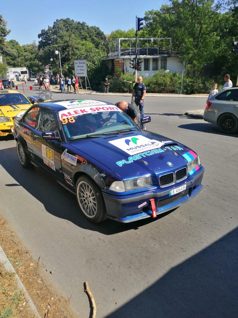 BMW 320 E36, снимка 3 - Автомобили и джипове - 52947217