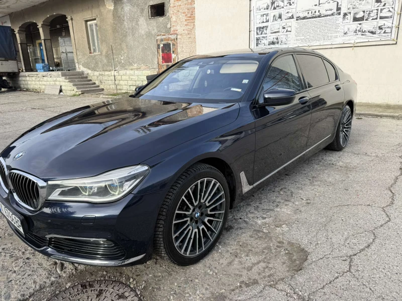 BMW 750, снимка 10 - Автомобили и джипове - 52632410