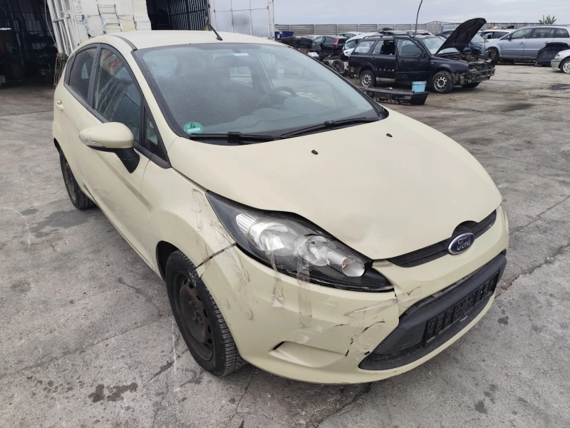 Ford Fiesta 1.2, снимка 2 - Автомобили и джипове - 51850115
