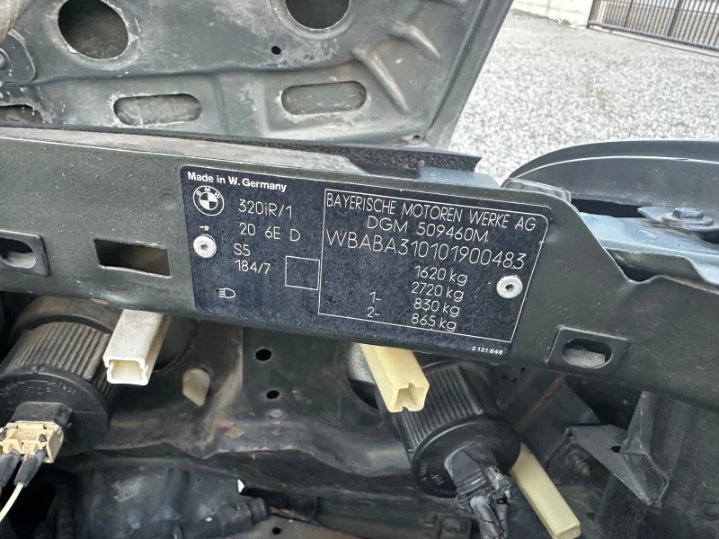 BMW 320 Кабрио, снимка 12 - Автомобили и джипове - 52056966