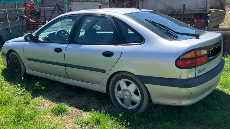 Renault Laguna, снимка 4 - Автомобили и джипове - 53134344