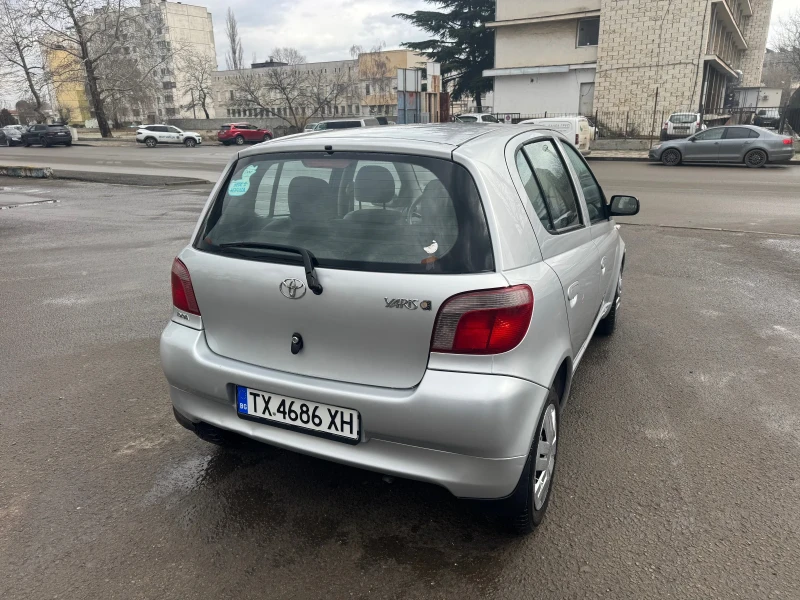 Toyota Yaris 1.0, снимка 6 - Автомобили и джипове - 53244805
