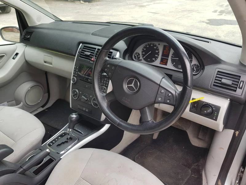 Mercedes-Benz B 180 автоматик CDI W169 - изображение 5