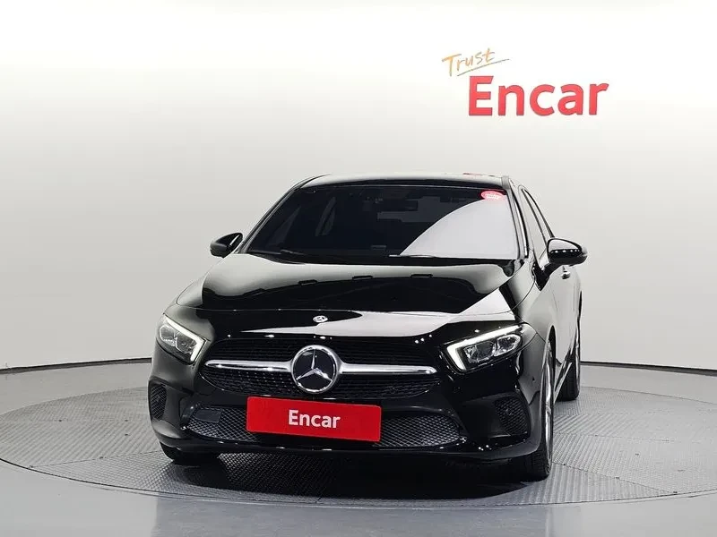 Mercedes-Benz A 220, снимка 3 - Автомобили и джипове - 55842021
