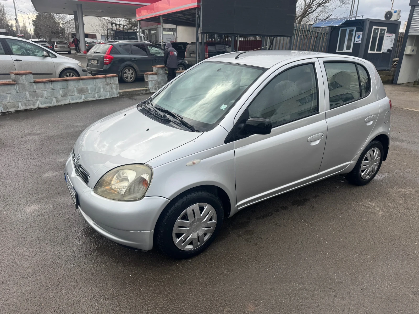 Toyota Yaris 1.0, снимка 1