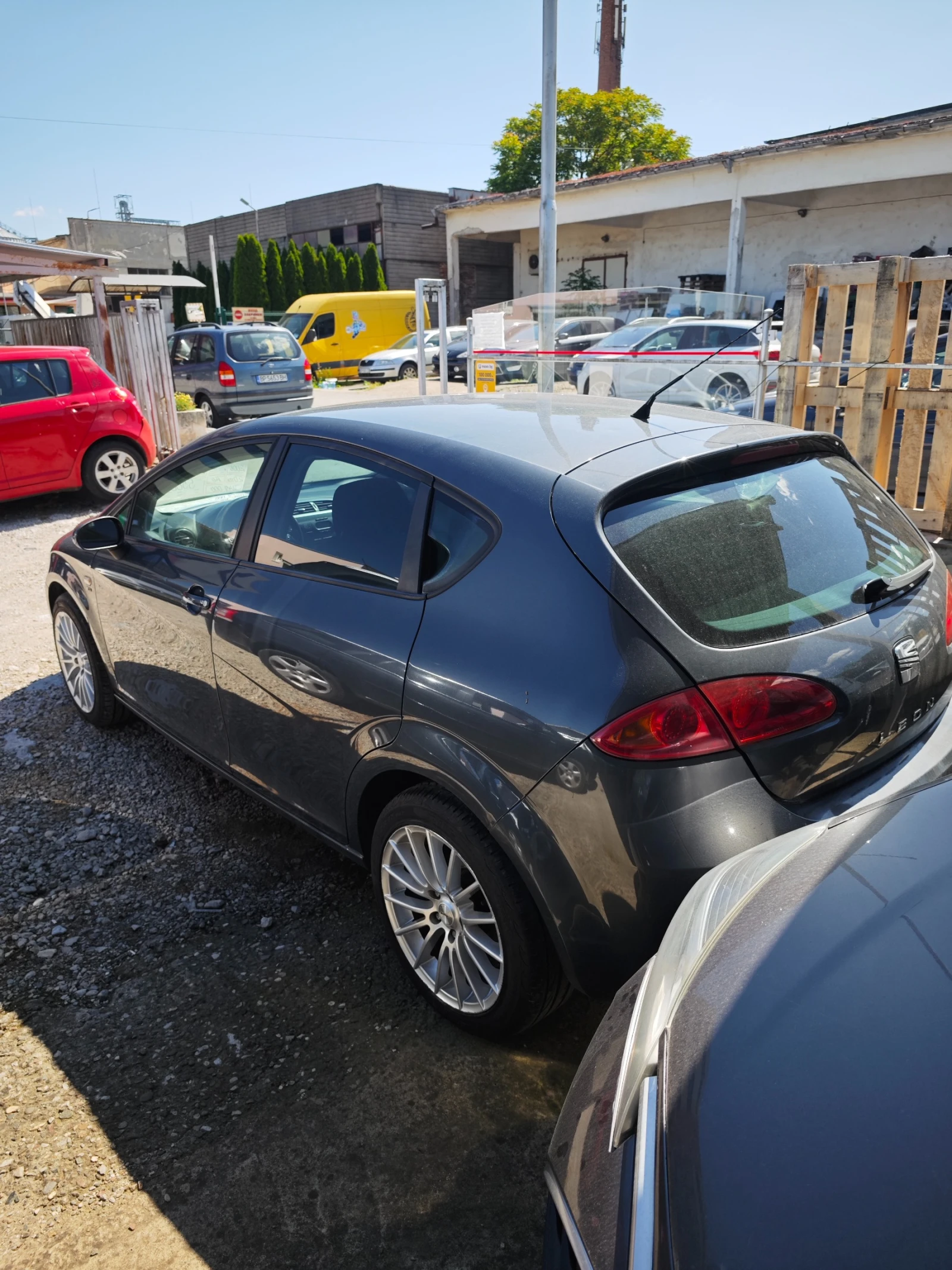 Seat Leon 2.0TDI - изображение 5