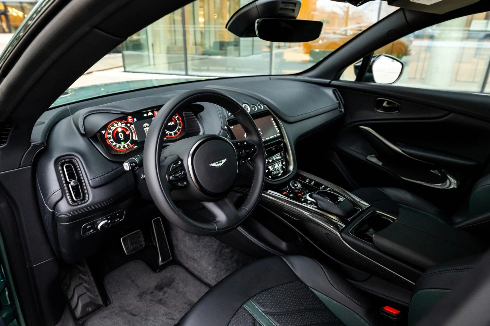 Aston Martin DBX 707 V8/ BLACK PACK/ CARBON/ PANO/ 360/ LIFT/ 23/ - изображение 10