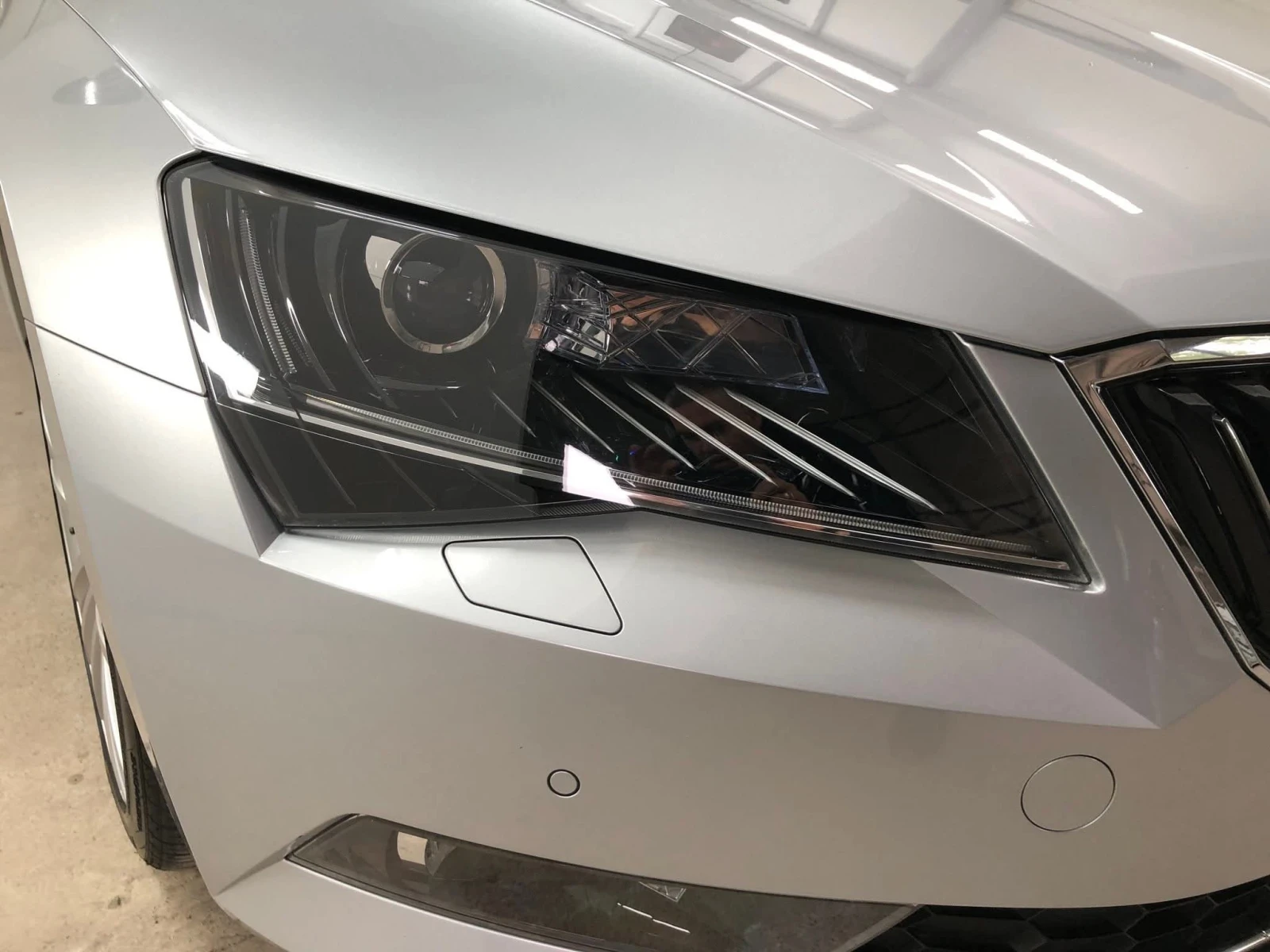 Skoda Superb 2.0 TDI - изображение 4