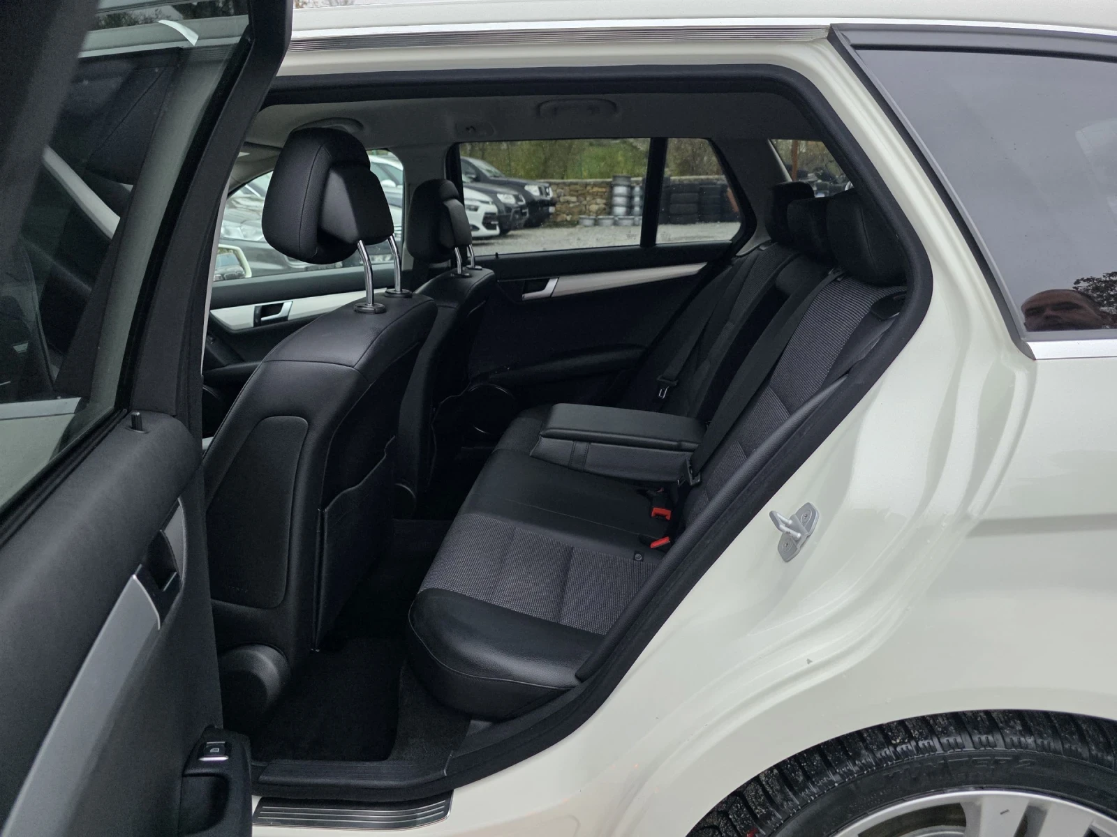 Mercedes-Benz C 250 CDI 204 К.С. 4-MATIC / АВТОМАТ / НАВИ / КОЖА  - изображение 8
