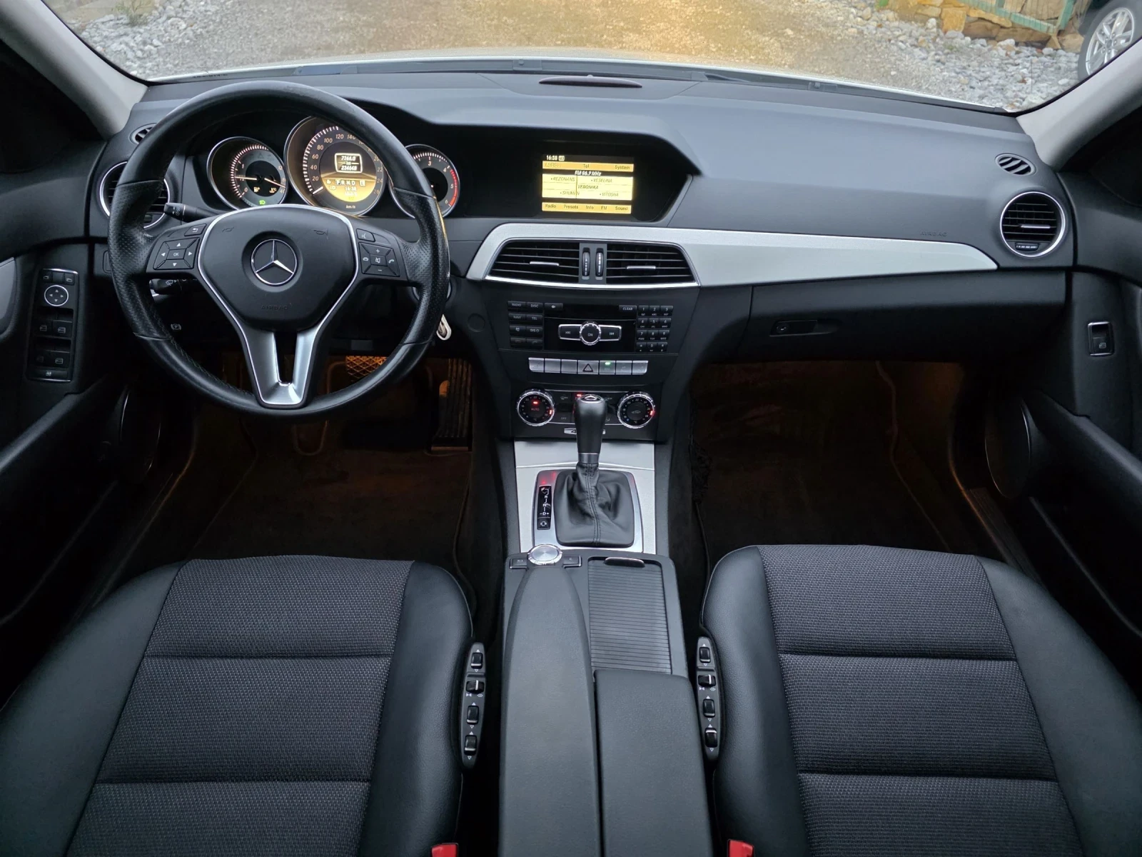 Mercedes-Benz C 250 CDI 204 К.С. 4-MATIC / АВТОМАТ / НАВИ / КОЖА  - изображение 6