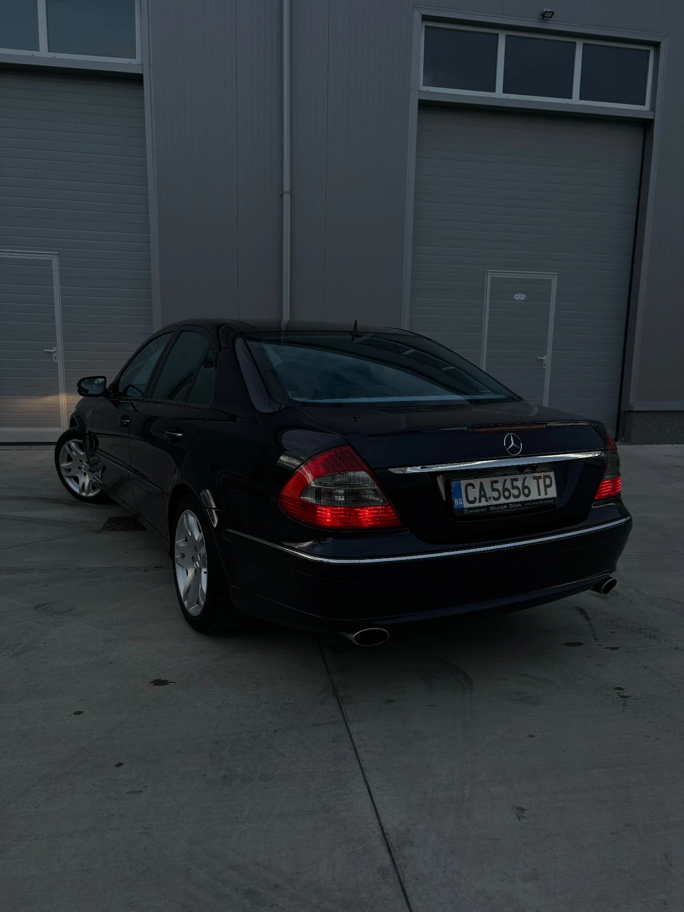 Mercedes-Benz E 420 V8 DIESEL / TV / AVANGARDE / LIZING  - изображение 3