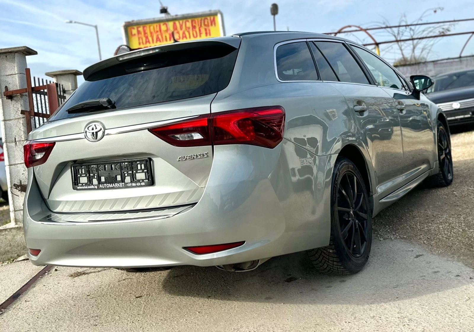 Toyota Avensis 1.8VVT-I 147HP KEYLESS GO NAVI | Mobile.bg   6