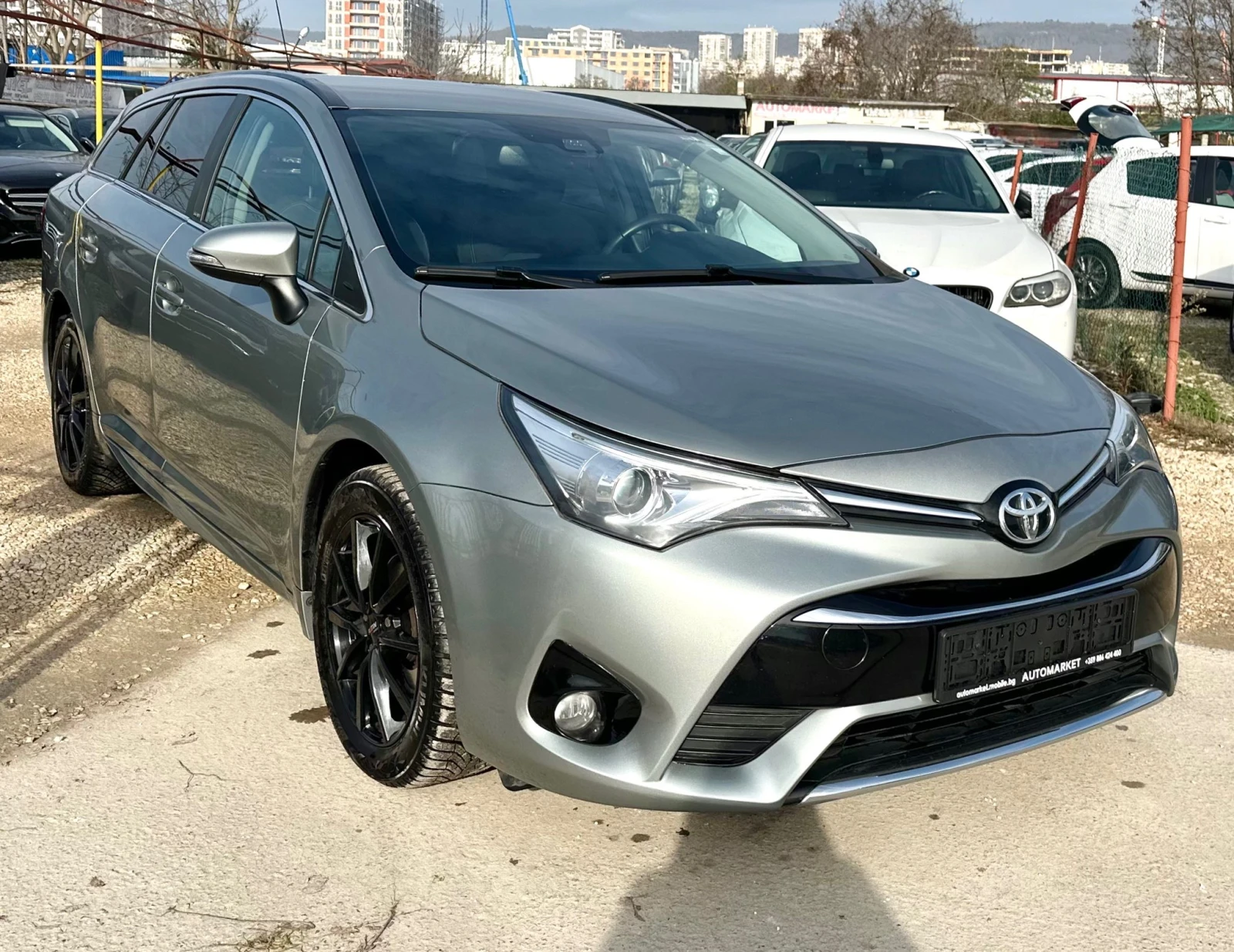 Toyota Avensis 1.8VVT-I 147HP KEYLESS GO NAVI | Mobile.bg   3
