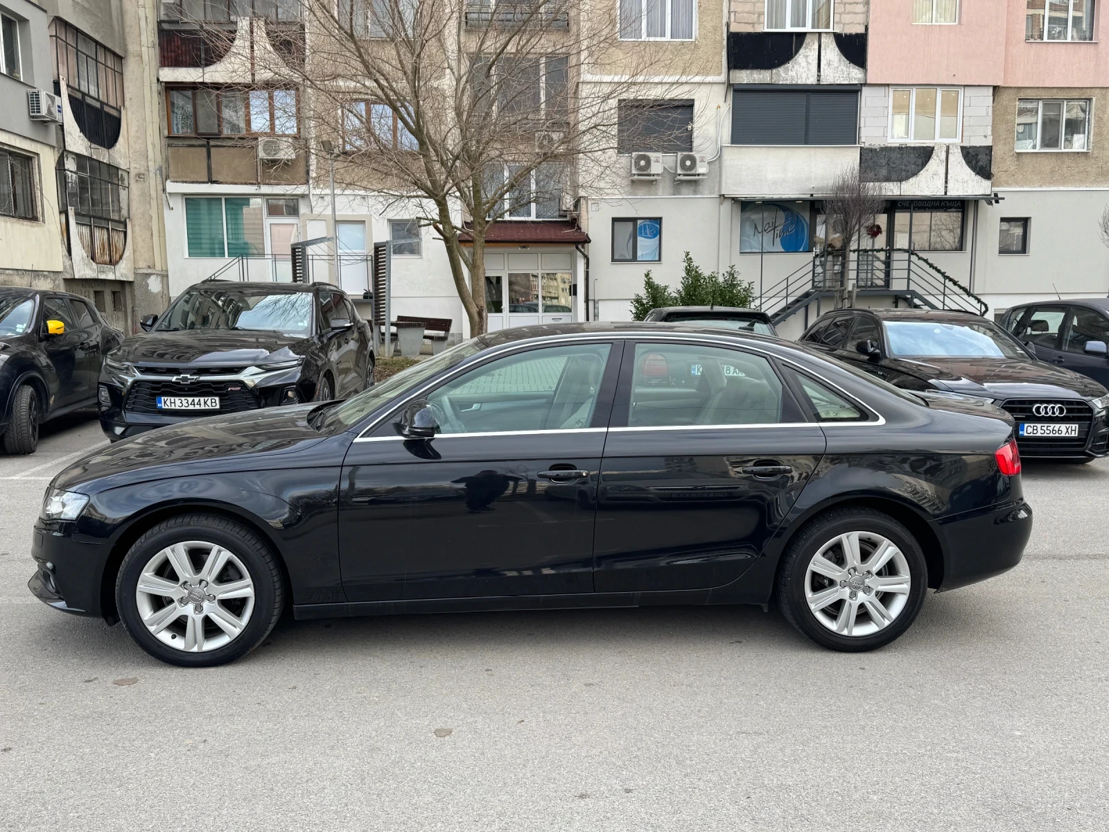Audi A4 2.0TDI 143 - изображение 6