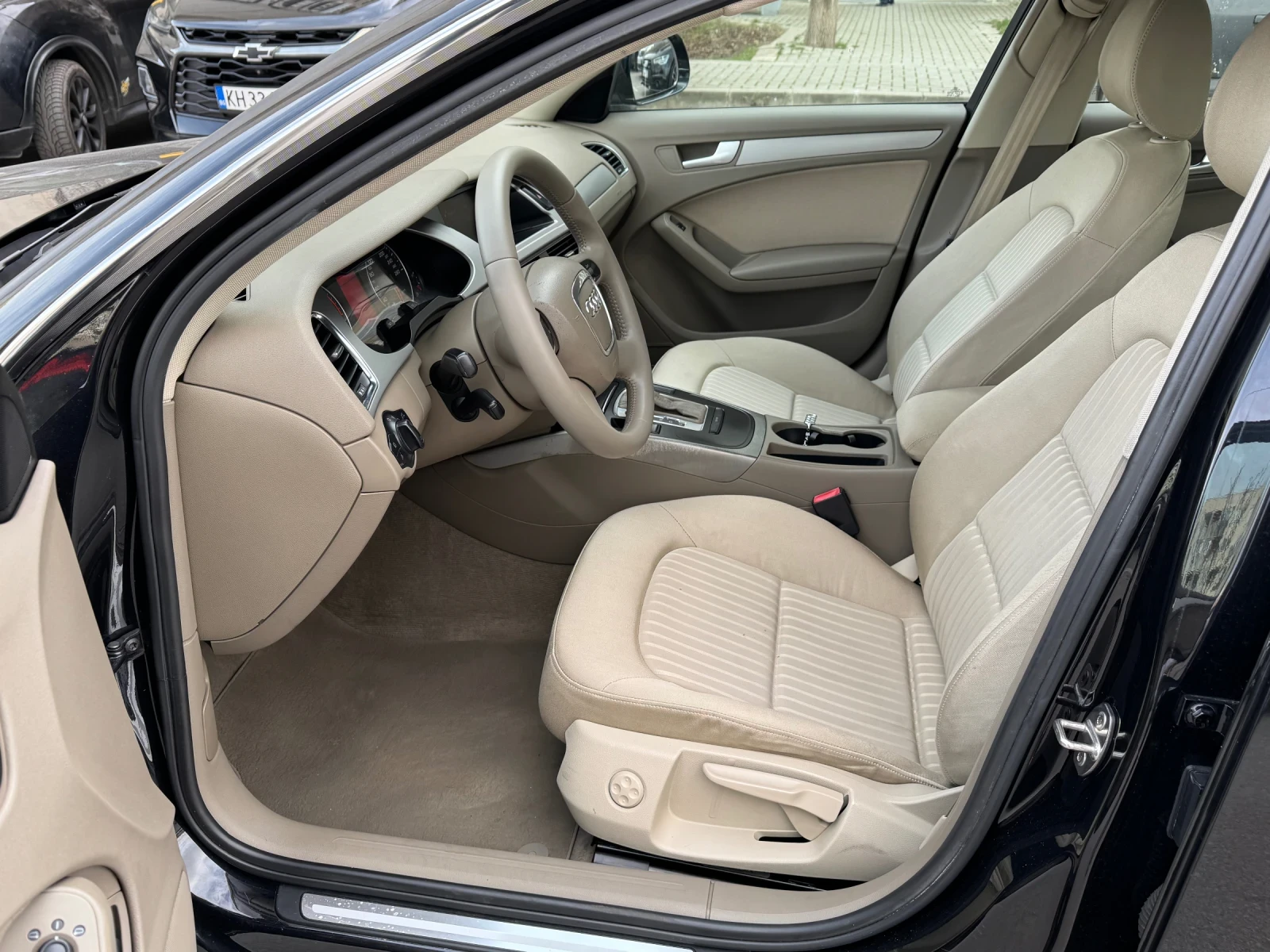 Audi A4 2.0TDI 143 - изображение 8