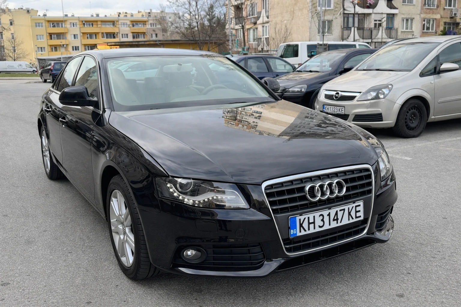 Audi A4 2.0TDI 143 - изображение 2