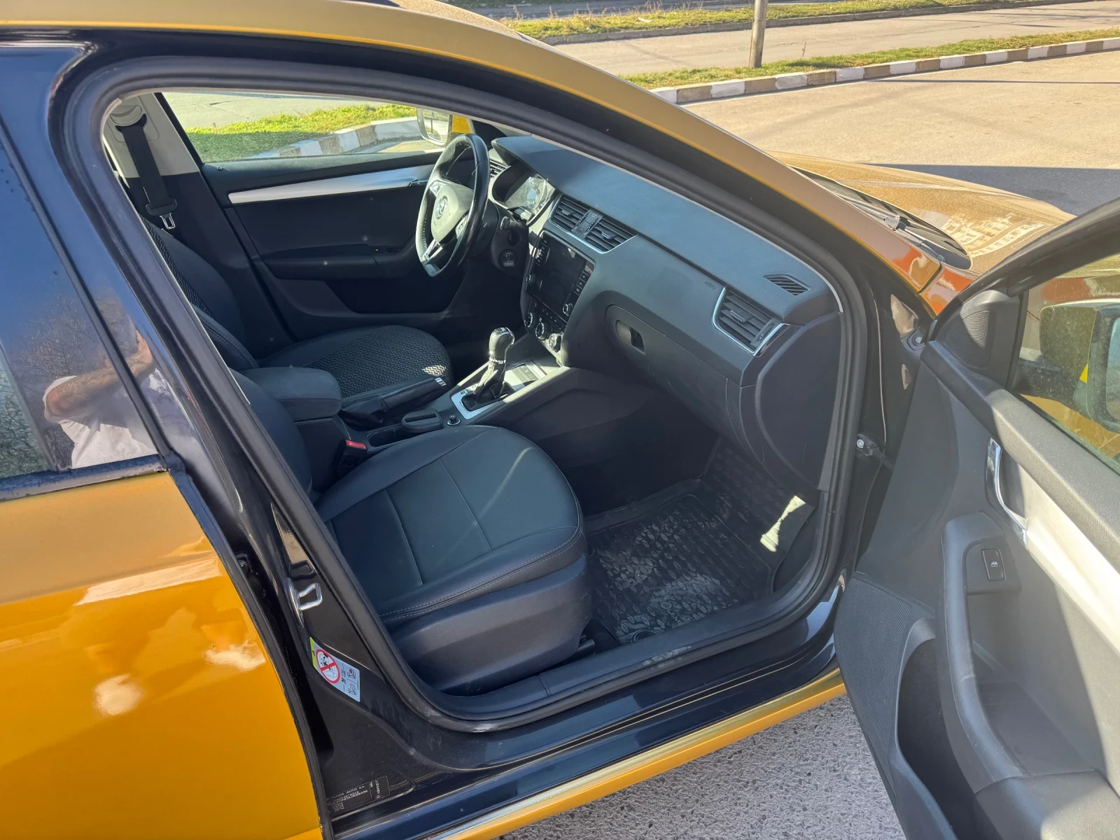 Skoda Octavia 1.4 метан Нов внос 2020 - изображение 8