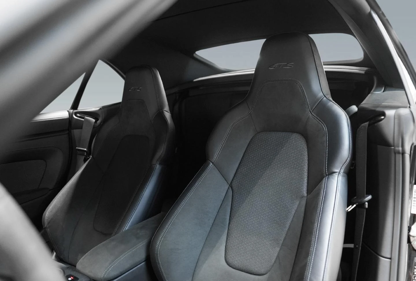 Porsche 911 992.2 CARRERA GTS CABRIO/SPORT DESIGN/BOSE/360/ - изображение 9