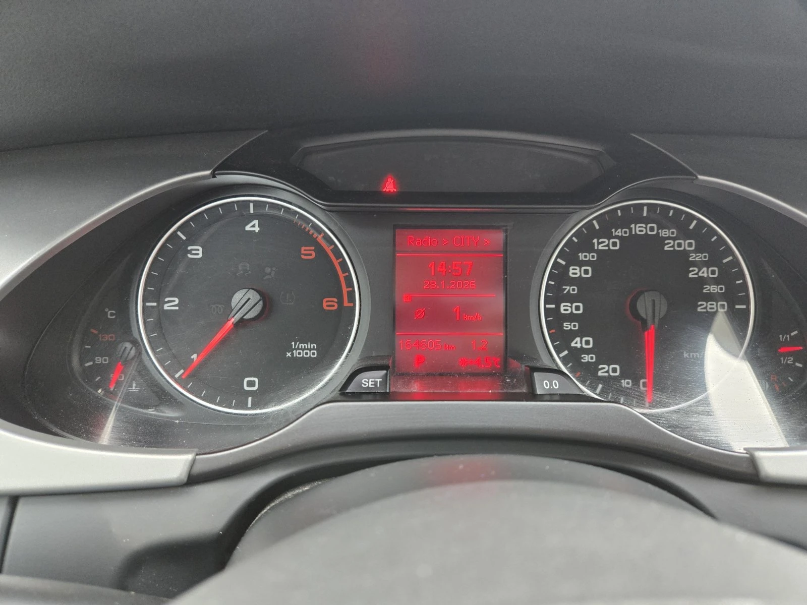 Audi A4 2.0 TDI Automatic | Mobile.bg � ����������� 12