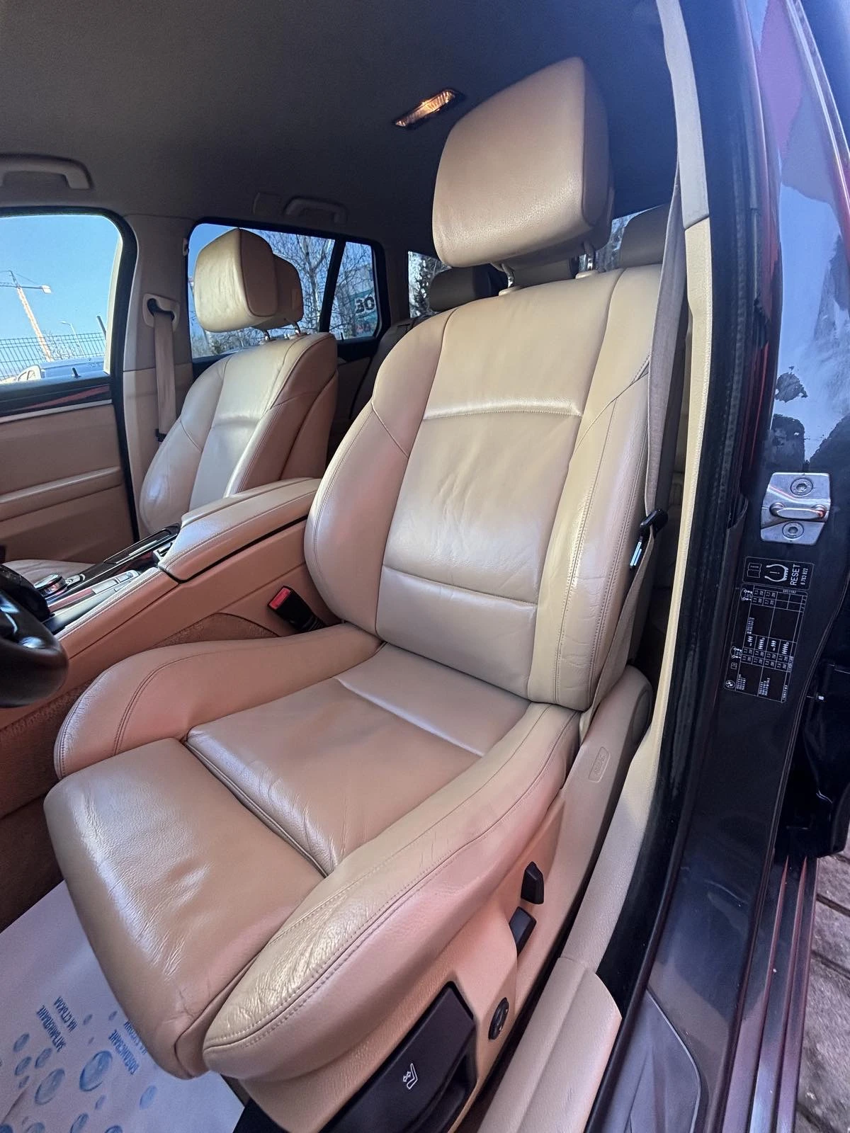 BMW 520 М-пакет, снимка 8 - Автомобили и джипове - 53715650