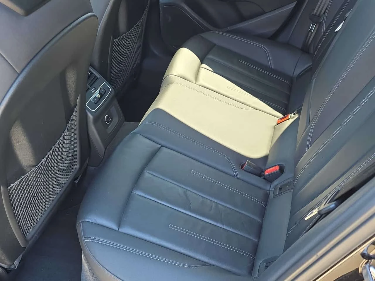 Audi A4 * Komfort * DISTRONIC* MATRIX* PANO* , снимка 12 - Автомобили и джипове - 54184438