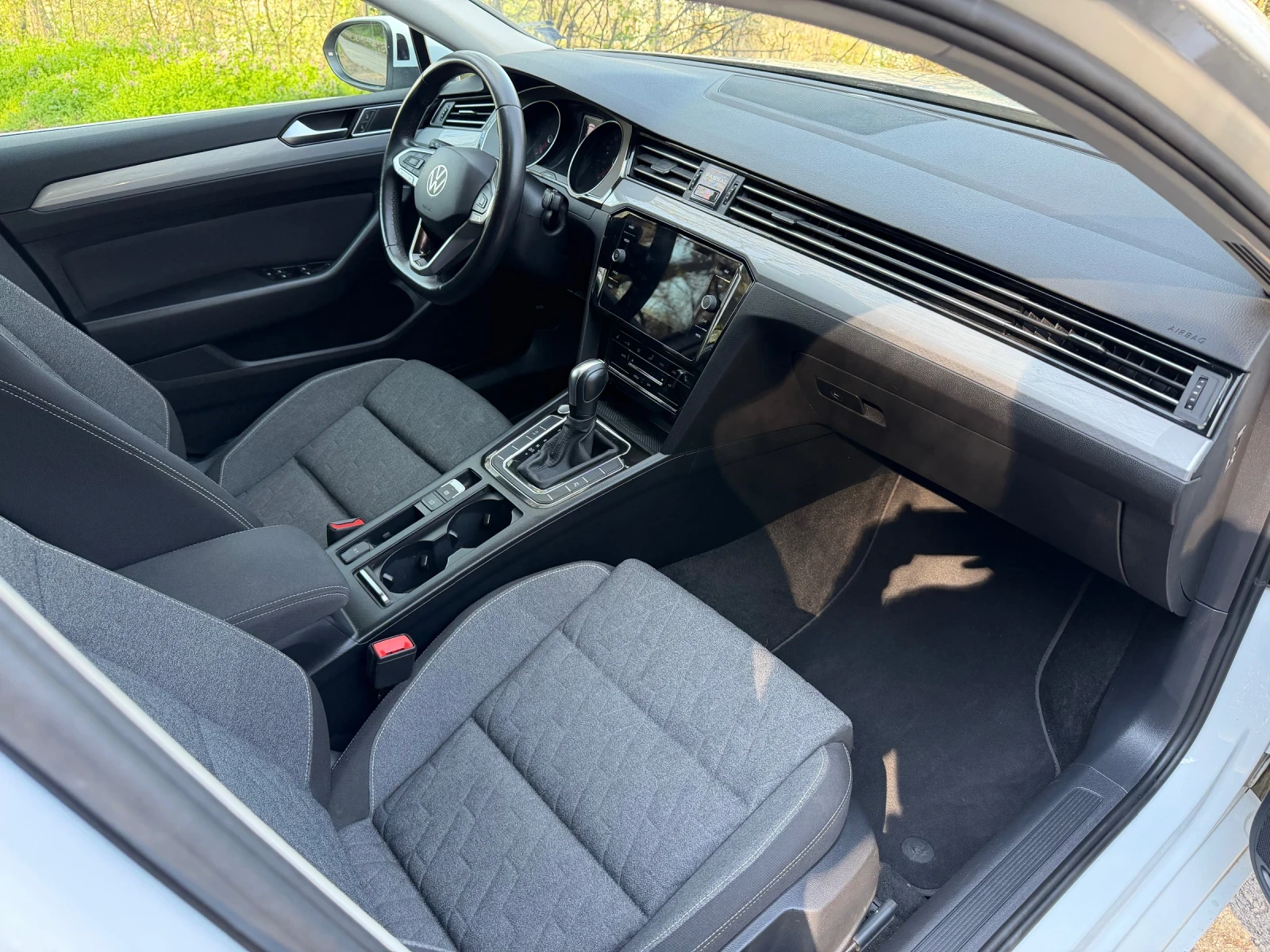 VW Passat 2.0TDI 360  Keyless | Mobile.bg � ����������� 9